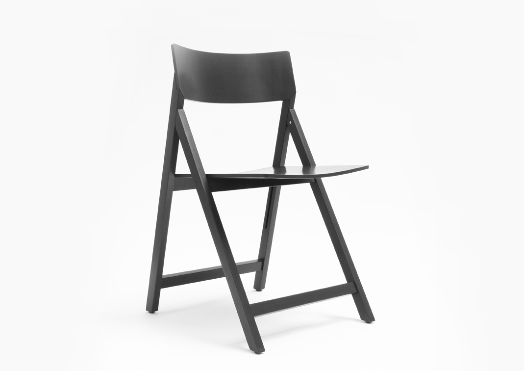 Akira folding chair 5